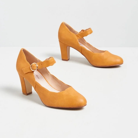Modcloth Shoes - Hello, sunshine mary jane heel